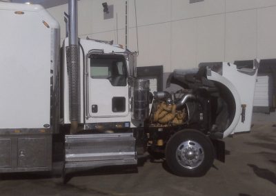 this image shows mobile diesel mechanic services in Del Rio, TX